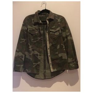 Long Sleeve Camo Snap Down